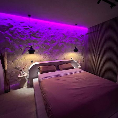 Harmony Room Suite Avec Balneo Angers Dış mekan fotoğraf